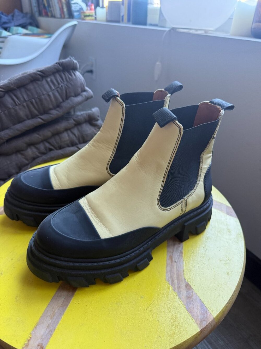 GANNI Women's Cleated Low Chelsea Boot (W 40)